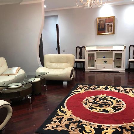 Beautiful Apartments In The Heart Of The City Tashkent Bagian luar foto